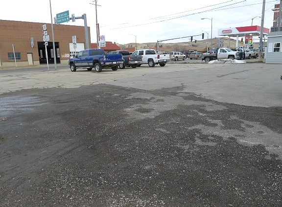 2nd image of 112 1st Ave N