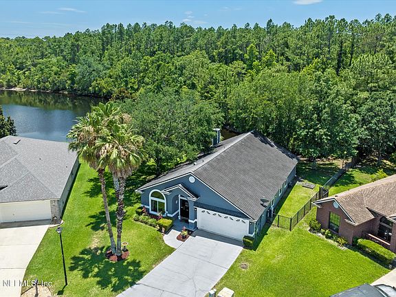 3rd image of 2486 MISTY WATER Drive W