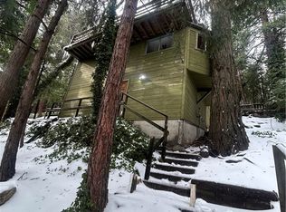 994 Mercury Way, Crestline, CA 92325