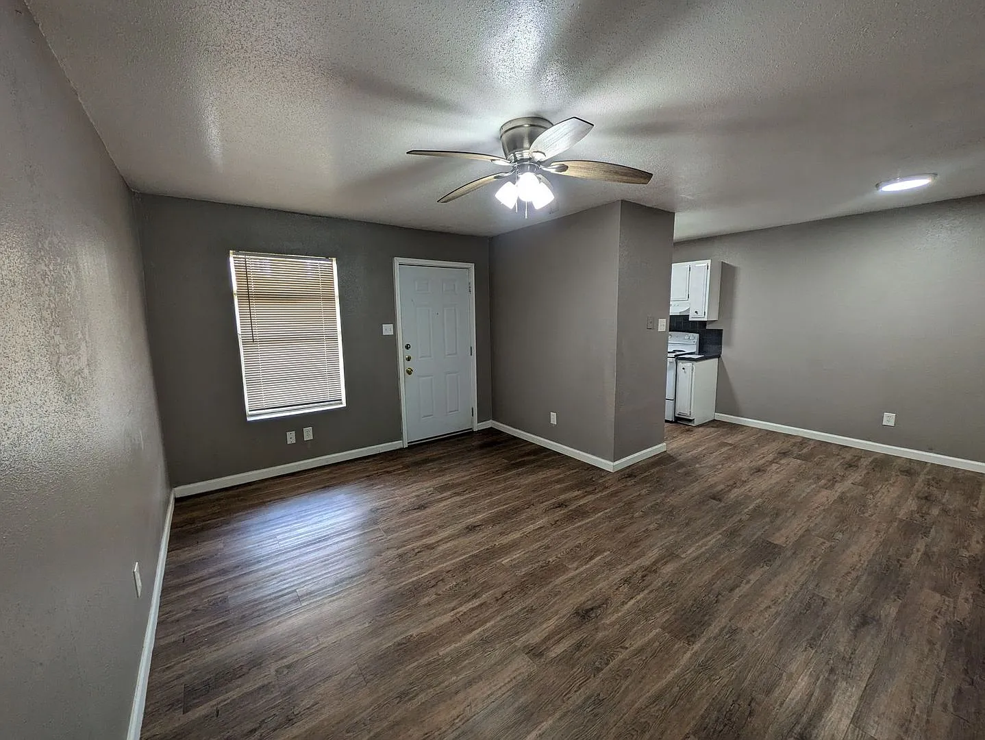 Sullivan Apartment Homes — Photo 4