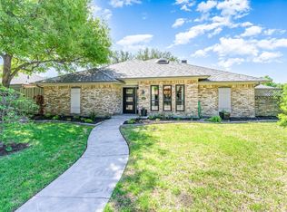 10238 Chimney Hill Ln, Dallas, TX 75243