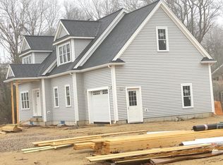 5 Cape Cod Ave, Plymouth, MA 02360