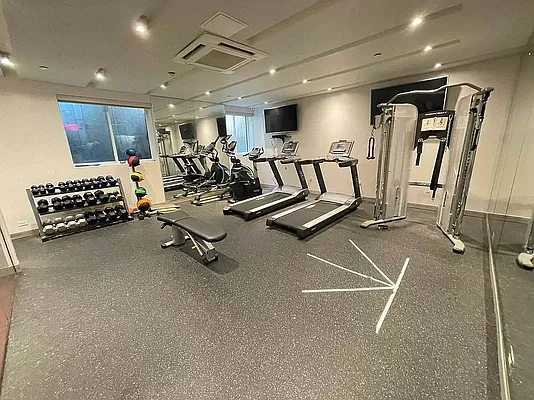 Rented by Tapiro Realty | media 12