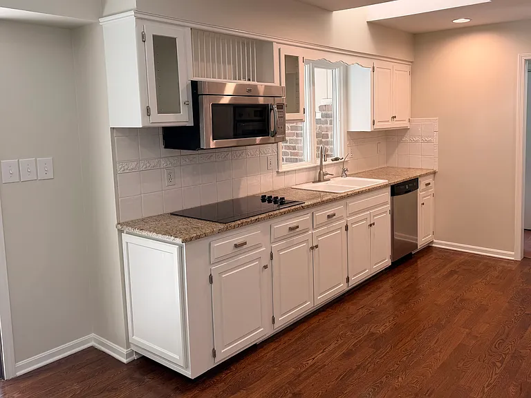 12844 Pembroke Cir — Photo 15