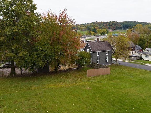 3rd image of 62 Bahl Ave