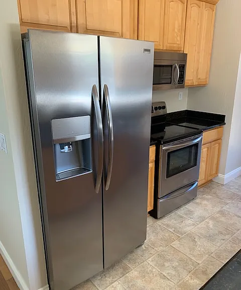 1137 Apache St — Photo 5
