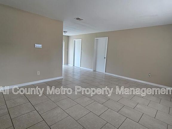 5th image of 1445 Lake Opal Dr