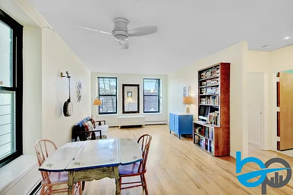 Sold by Botensten Properties International | media 11