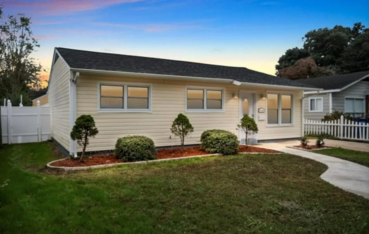 Building Photo - 1143 Virgilina Ave