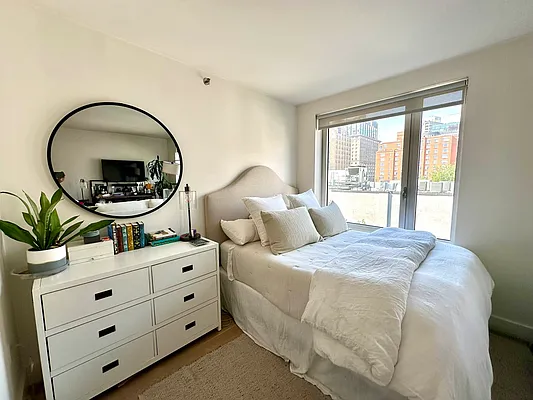 Rented by Corcoran | media 3