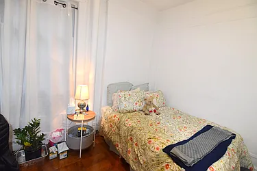 Rented by Manhattan Spaces