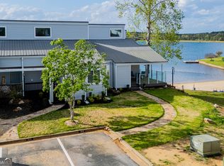 277 Clearview Ct, Villa Rica, GA 30180