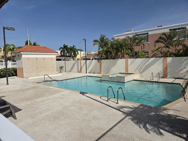 11 Grand Palm Cir — Photo 4