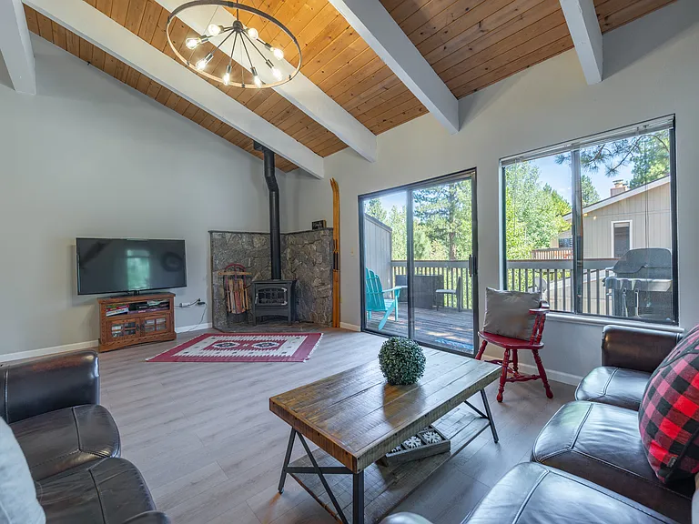 10333 Schaffer Dr — Photo 15