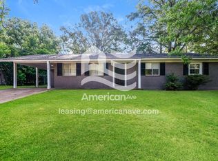 5570 Queen Mary Ln, Jackson, MS 39209