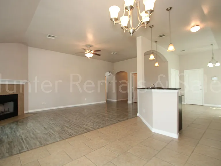 2704 Uvero Alto Dr — Photo 11