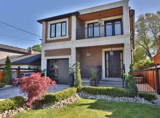 1098 Meredith Ave, Mississauga, ON L5E2E1