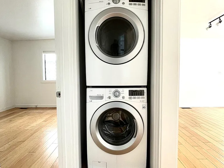 Washer/Dryer