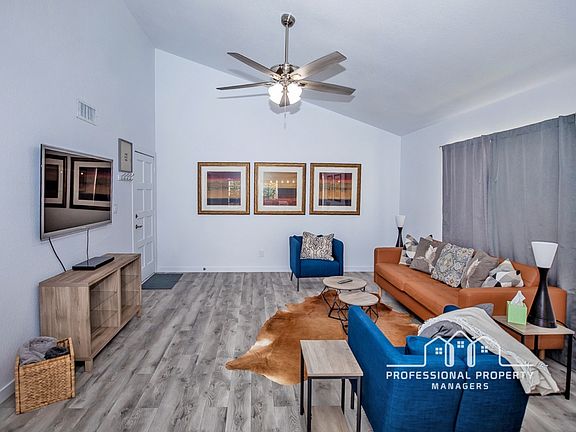 2nd image of 444 W 37th St