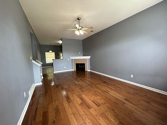 4th image of 6836 Kamali Ave