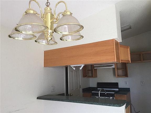 3rd image of 1419 Enrique Perez Cir