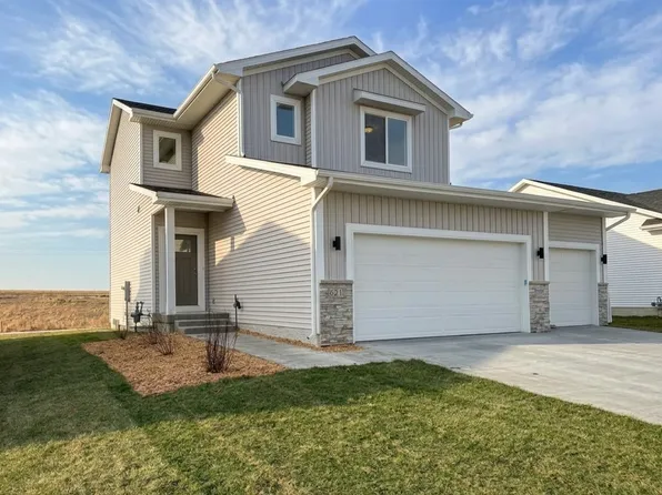 621 Fremont Ave, Ames, IA 50014