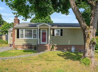 45 Pinehurst Ave, Methuen, MA 01844