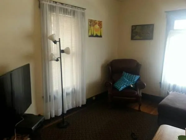 9 Mozart St #1R — Photo 3