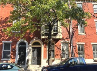 937 Spruce St, Philadelphia, PA 19107