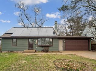 4018 Dalewood Ave SE, Cedar Rapids, IA 52403