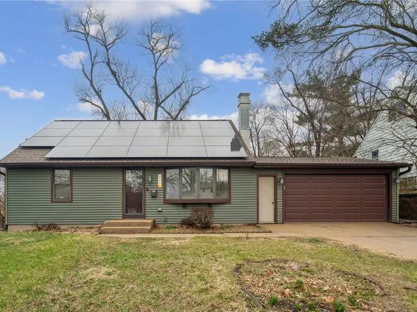 4018 Dalewood Ave SE, Cedar Rapids, IA 52403