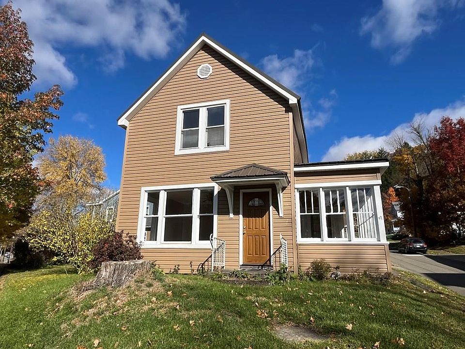 1st image of 104 Union St
