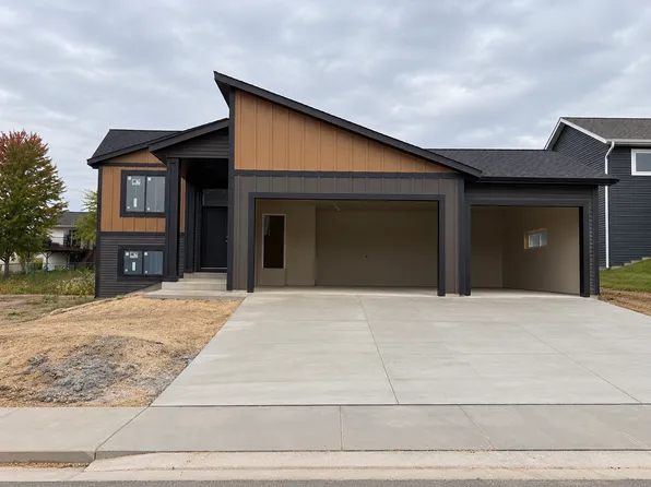 6143 Cody Pl NW, Rochester, MN 55901