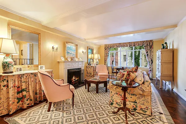 Sold by Corcoran | media 2