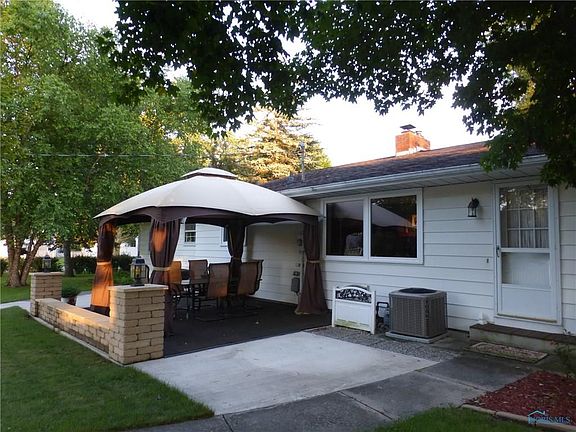 4th image of 1025 Bordner St