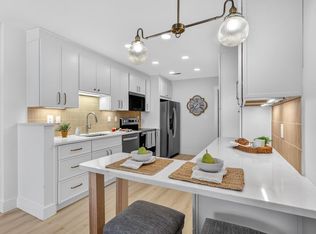 9103 Windrush Ln, Alpharetta, GA 30009