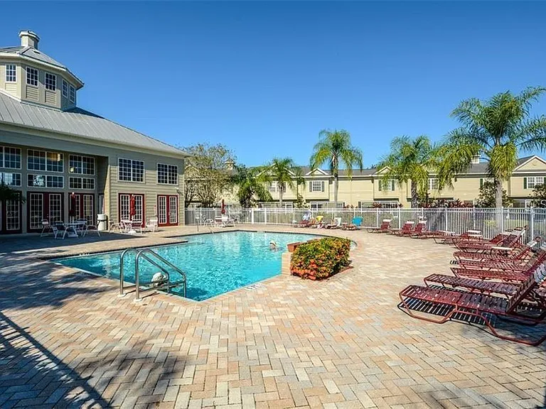 7685 Plantation Cir #B — Photo 31