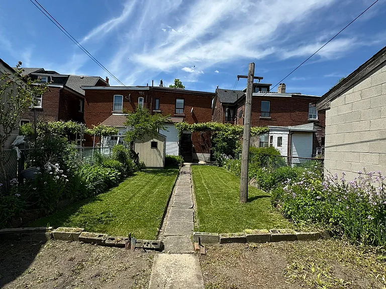 241 Delaware Ave — Photo 21