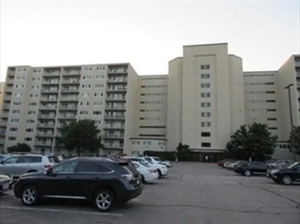 200 Cove Way Unit 311, Quincy, MA 02169