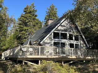 180 Red Point Road, Swans Island, ME 04685