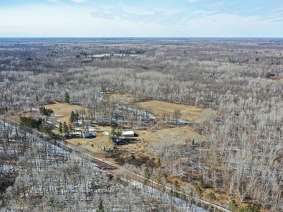 3rd image of 51899 Sand Creek Rd