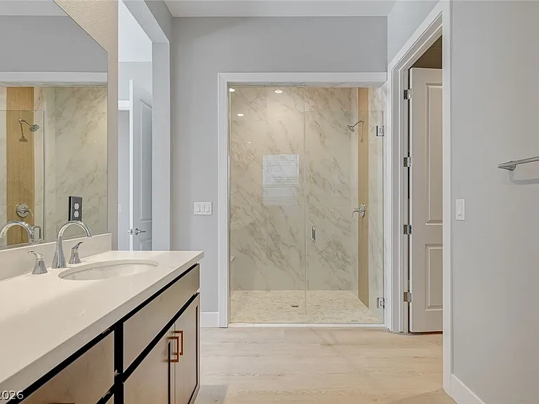 131 Robledo St — Photo 32
