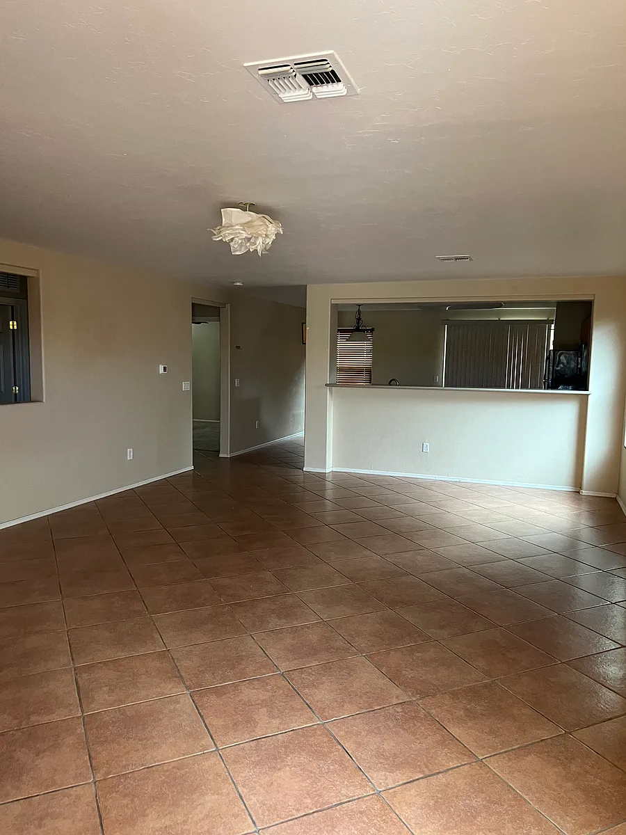 Building Photo - 12500 N Cottonseed Ln
