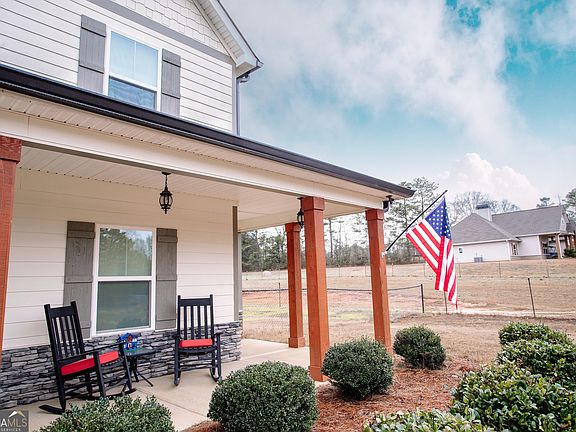 4th image of 3221 Hollonville Rd