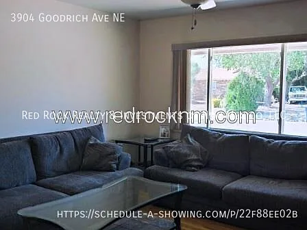 3904 Goodrich Ave NE — Photo 4