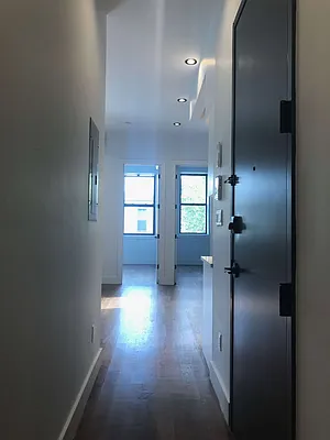 Rented by EXR | media 41