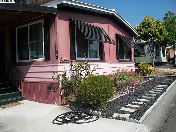 2nd image of 34 Constance Dr #34