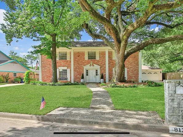 8123 Coolshire Ln, Houston, TX 77070