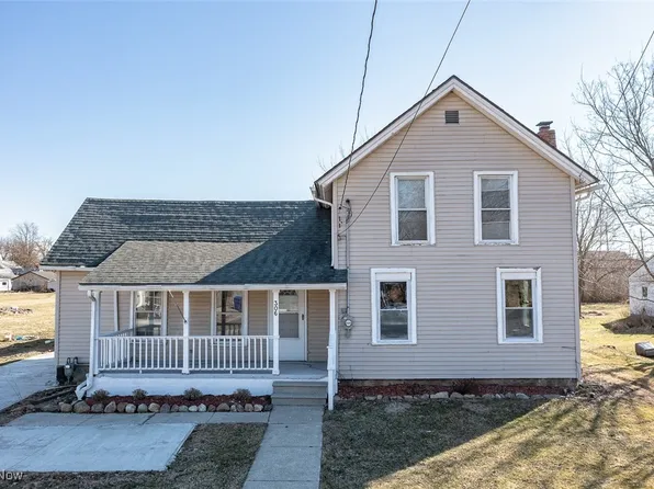 306 N Center St, Lagrange, OH 44050