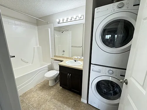 Floor plan 1 Bedroom Suite